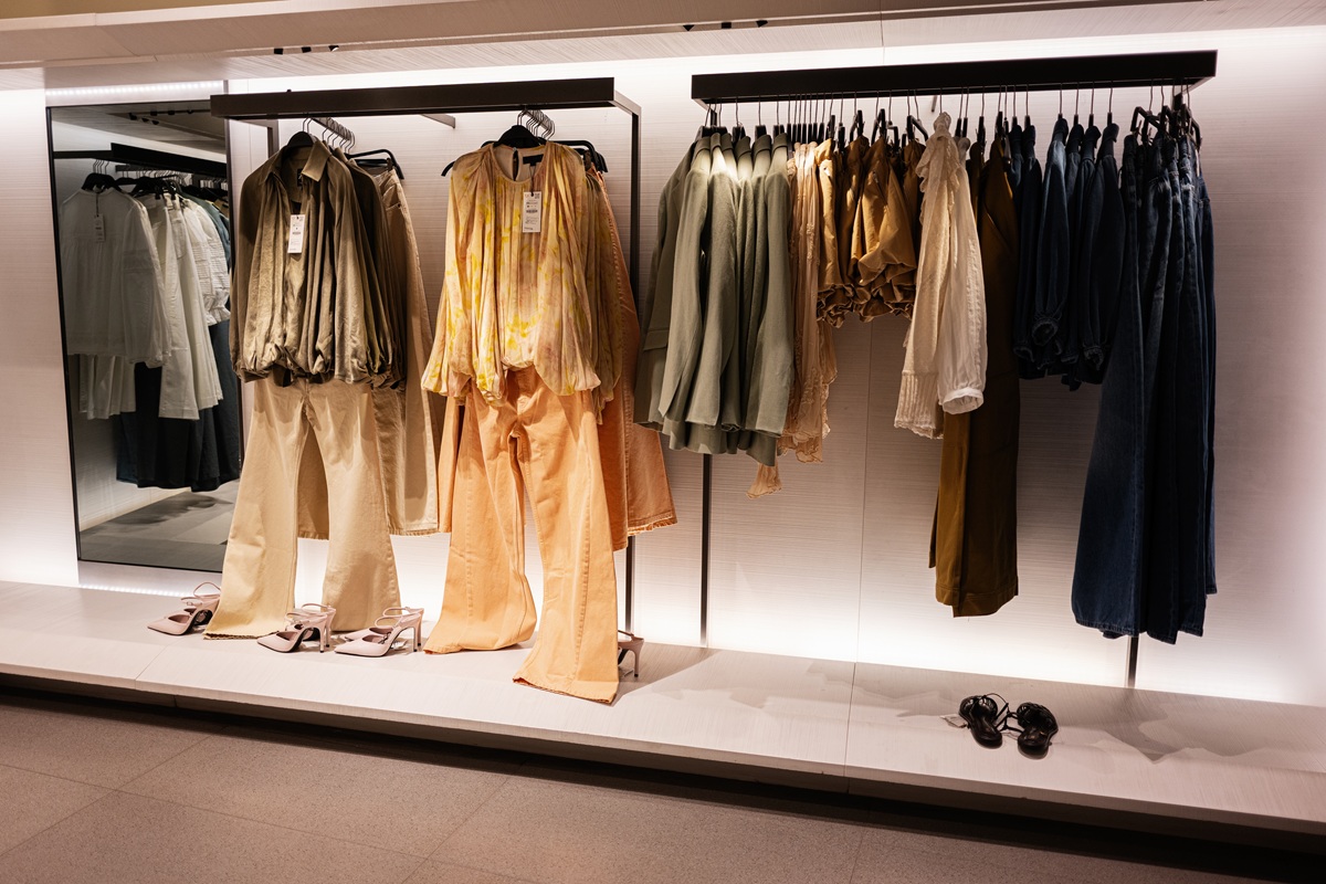 how clothes affect confidence